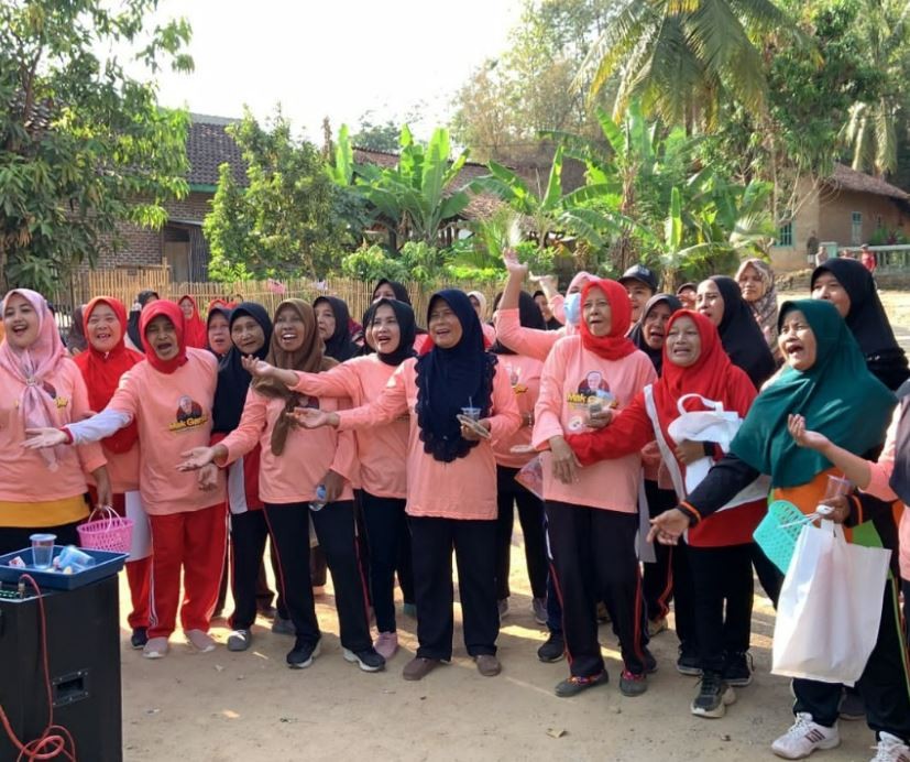 Melalui Senam Jantung, Mak Ganjar Ingin Warga Pringsewu Tetap Sehat dan Bugar