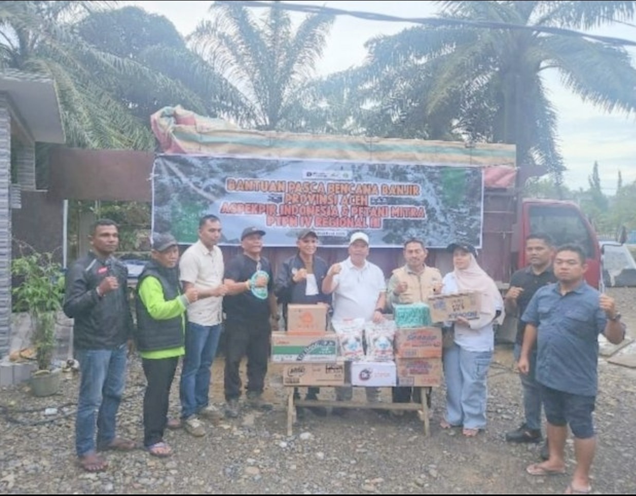 Aspekpir bersama PTPN IV PalmC Salurkan Bantuan untuk Korban Banjir Sumatera