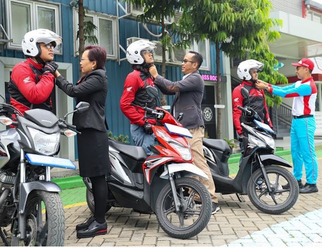 Belajar Safety Riding dengan Menyenangkan Ala Yayasan AHM