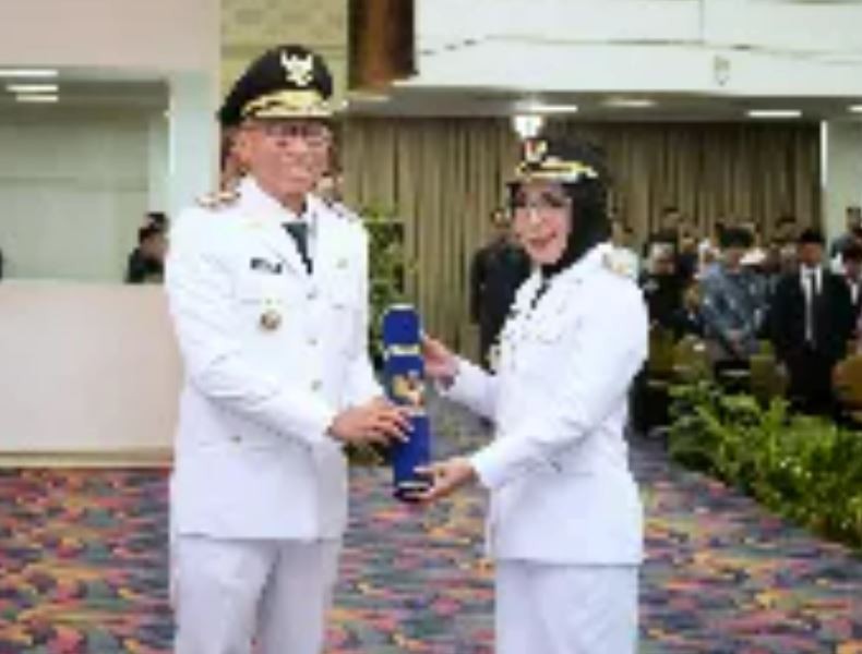 Pelantikan Bupati Way Kanan, Ayu Asalasiyah Diambil Sumpah oleh Gubernur Lampung