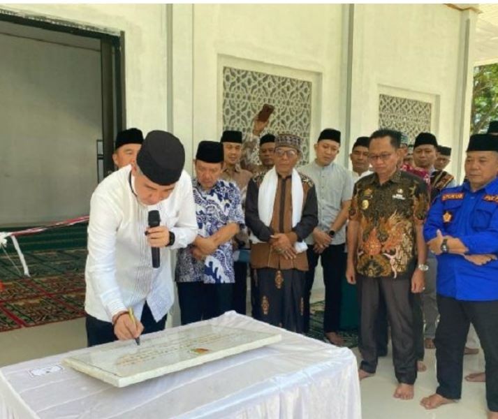 Bupati Dendi Ramadhona Resmikan Masjid Al-Muttaqin Pemkab Pesawaran 