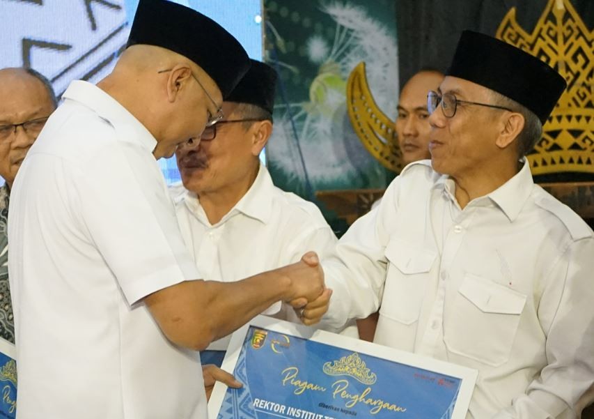 Dukung Pembangunan Daerah, Itera Terima Apresiasi dari Gubernur Lampung