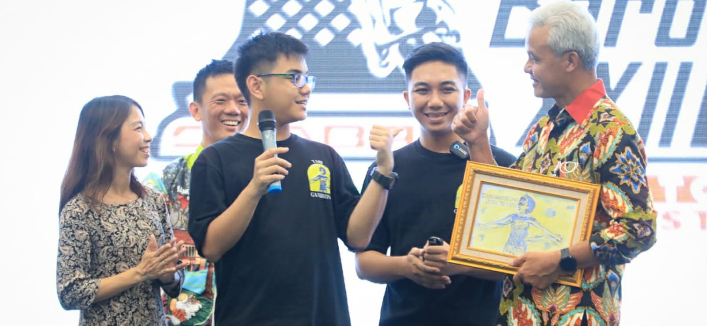 Ganjar Pranowo Hadiri Gelaran Bank Jateng Tour de Borobudur XXII