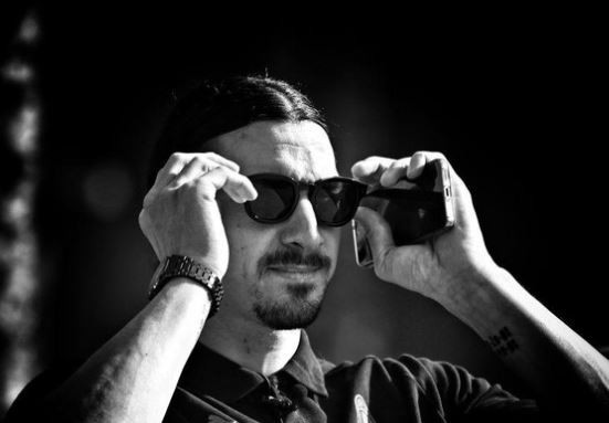 Ucapan Natal  2022, Zlatan Ibrahimovic: Merry ChristmaZ