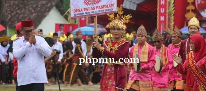 Resmi Dibuka, Kegiatan Kecamatan Palas Fair 2022 Tampilkan Berbagai Seni Budaya dan UMKM lokal