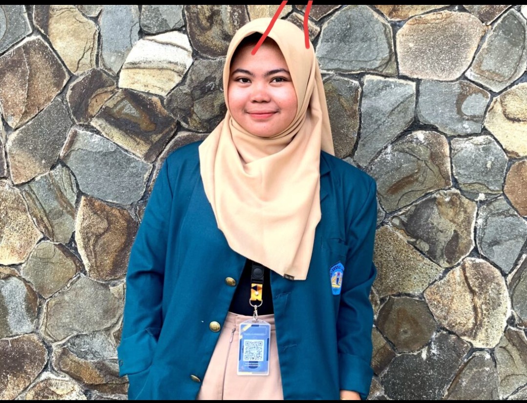 Mahasiswi Unila Menyelam Budaya di PMM