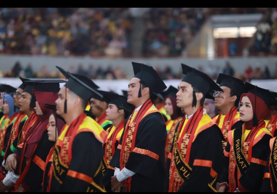 Unila Luluskan 676 Wisudawan pada Periode II Tahun Akademik 2024/2025