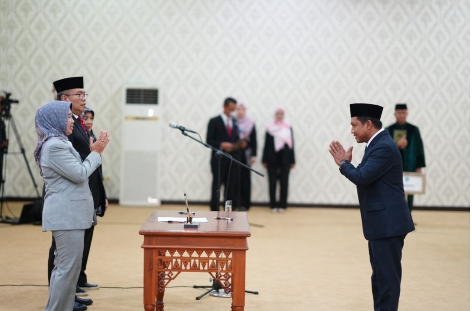 Unila Mengadakan Pelantikan Sejumlah Pejabat Baru